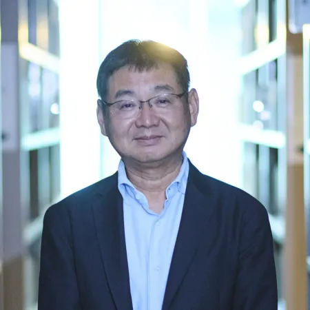 Headshot of Tomoya Nakamura